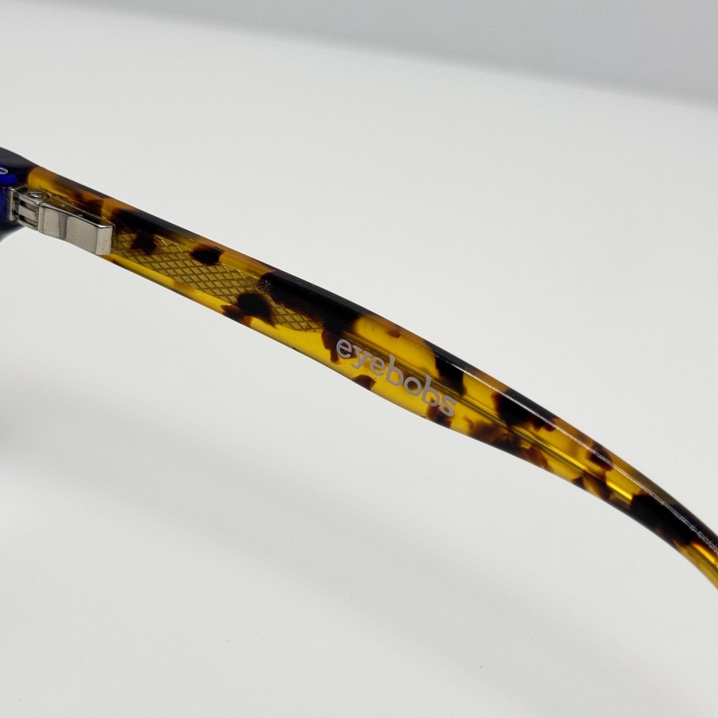 Eyebobs Eyeglasses Eye Glasses Readers 3182-15 Overlook 51-19 +1.50