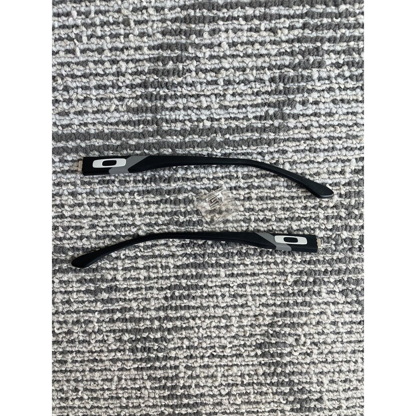 Oakley Sunglasses OX1093-0755 141 Yarddog II Temple Arms Only PARTS