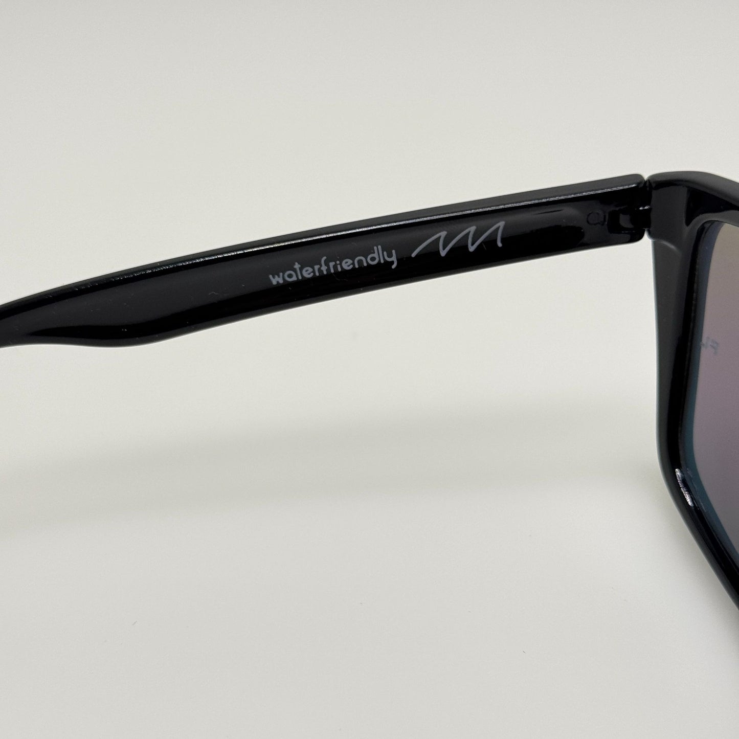 KZ Sunglasses The Amazon Waterfriendly Black