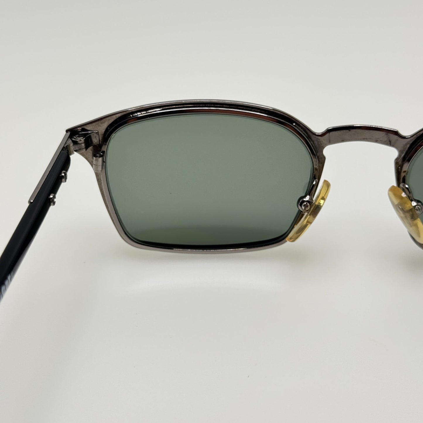 Sungear Sunglasses S92071-162 Laurel Black Glass Lenses W/ Case
