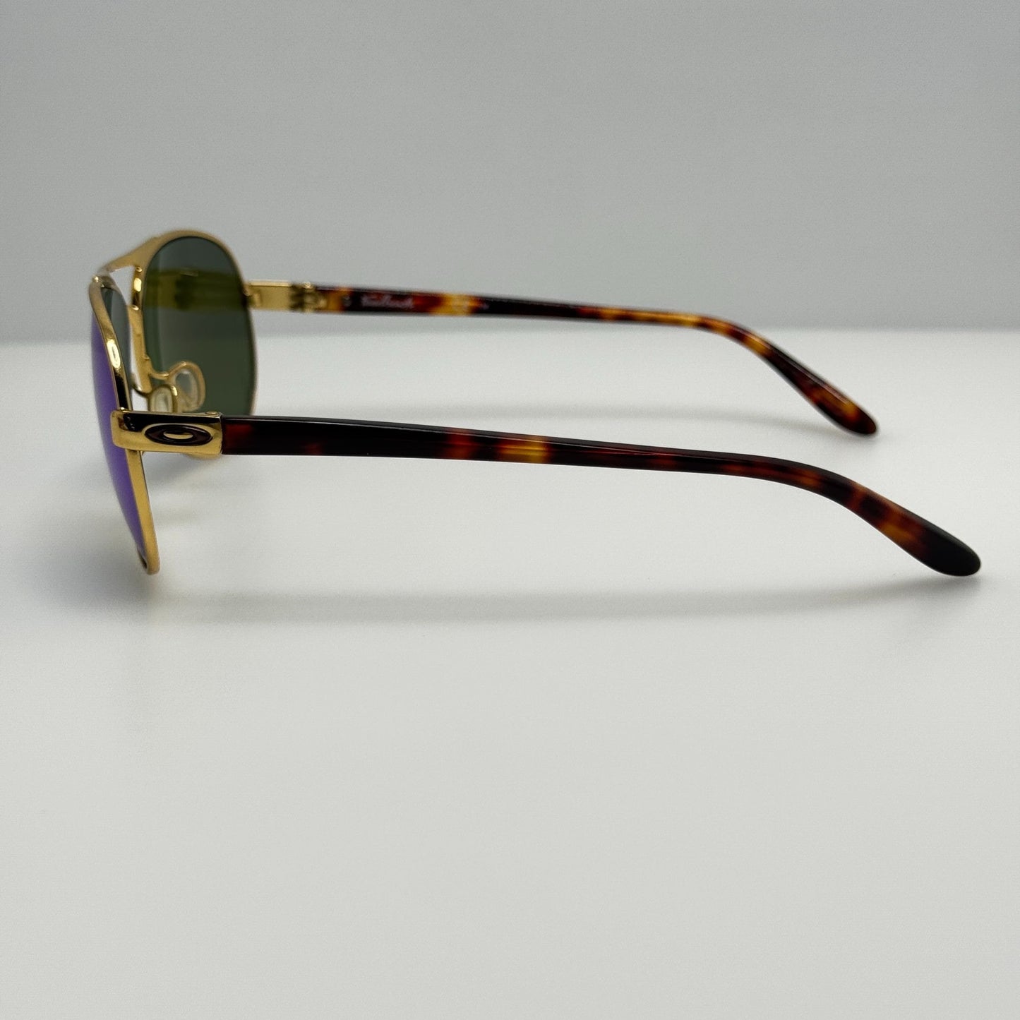 Oakley OO4079-17 Feedback Sunglasses 59-13-135 Read Description