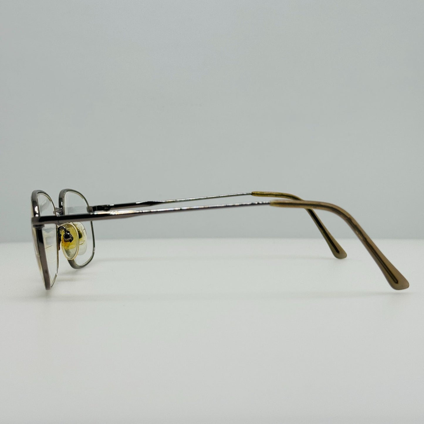 Chesterfield Eyeglasses Eye Glasses Frames 637 01FN Italy 54-18-140