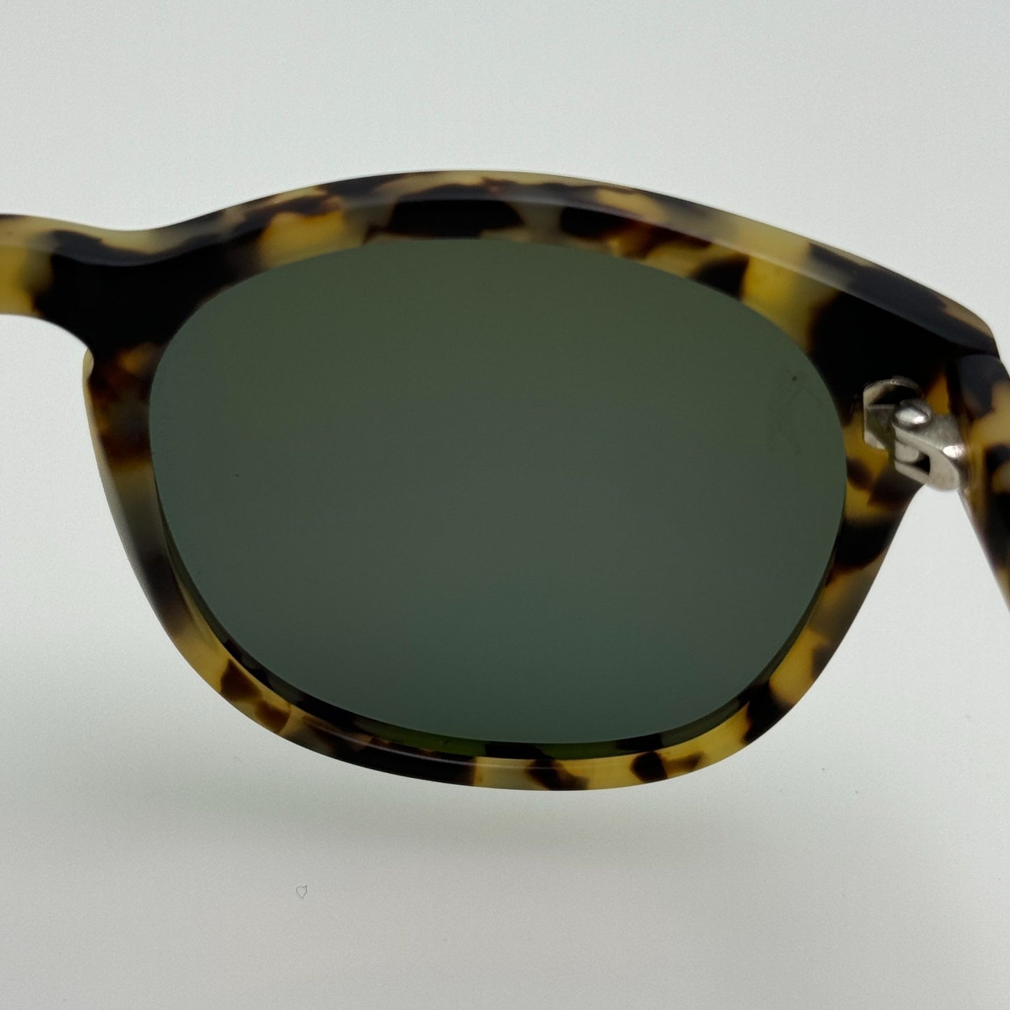 Bobby Jones Sunglasses Raymond Olive Tort 49-20-145