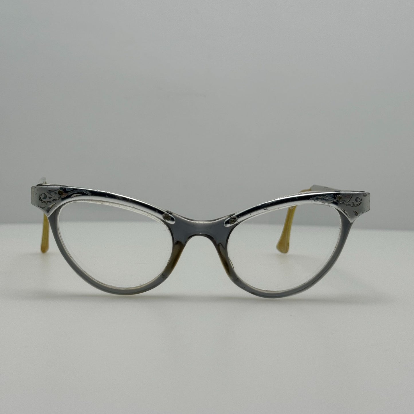 SRO Eyeglasses Eye Glasses Frames USA 5 1/2 Vintage Aluminum Cat Eye