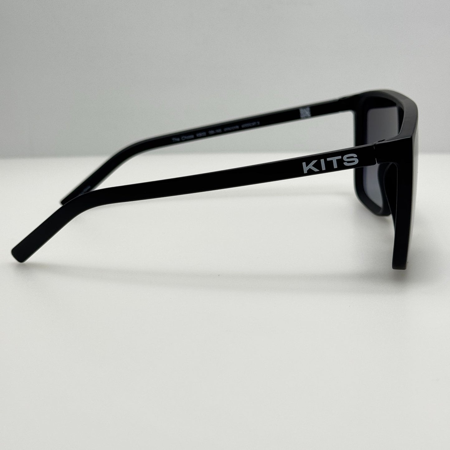 Kits Sunglasses Chase KB02 138-145 Black C