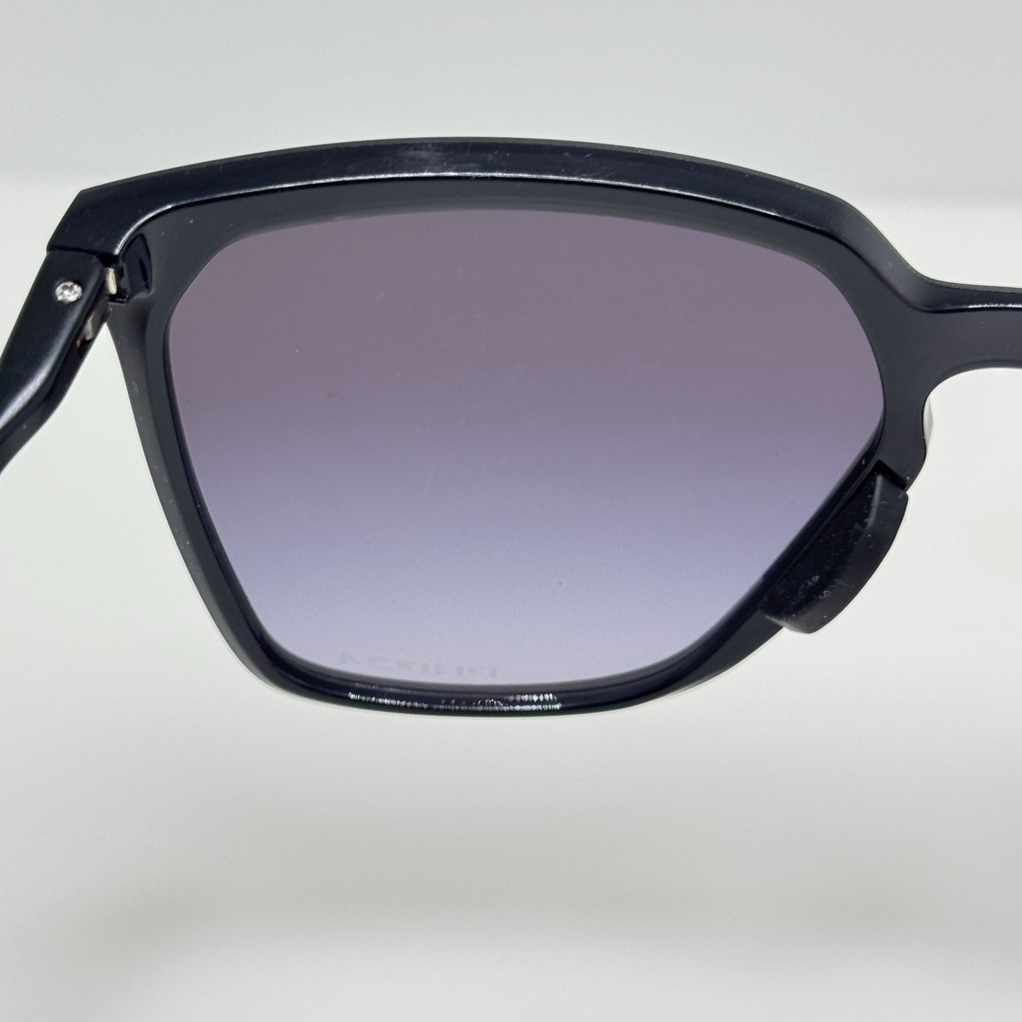 Oakley Sunglasses OO9480-0157 Sielo SQ Black 57-18-141