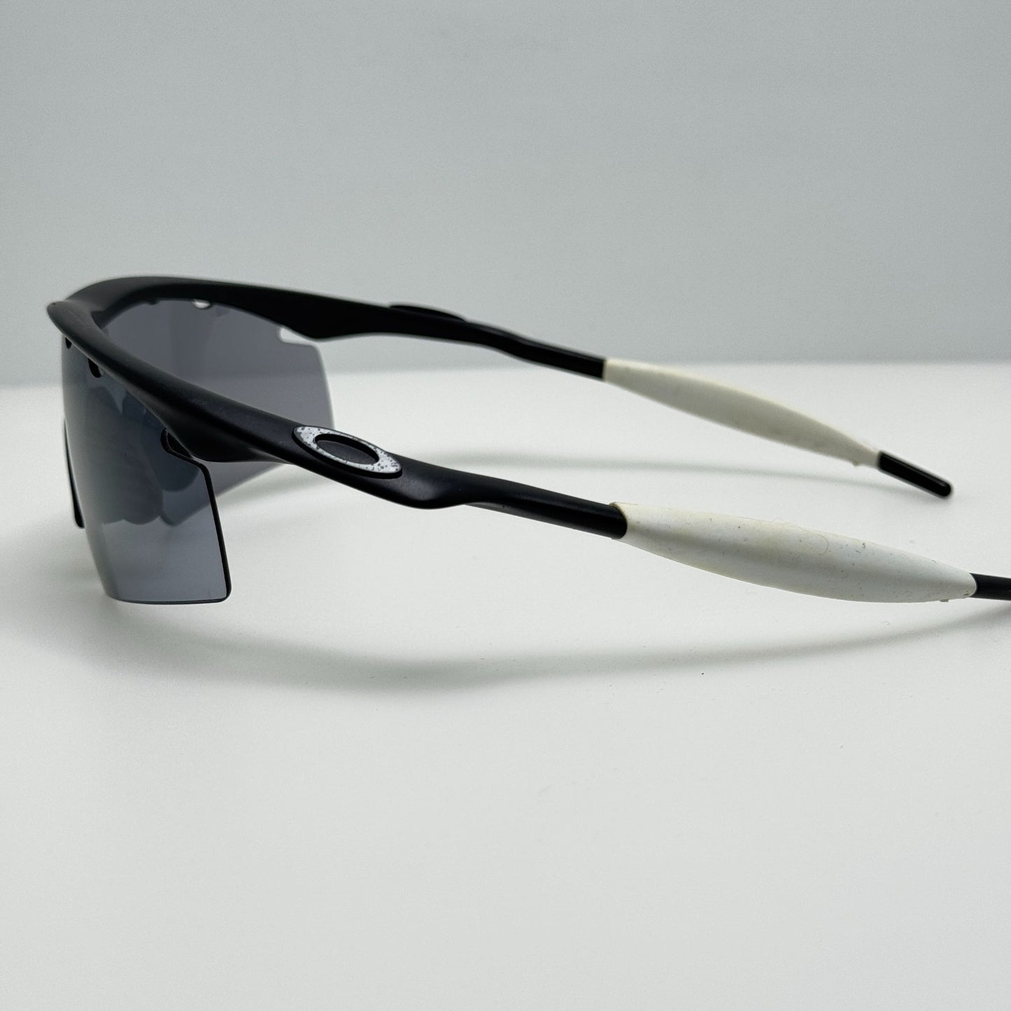 Oakley Sunglasses M Frame Black Vented Non Folding USA