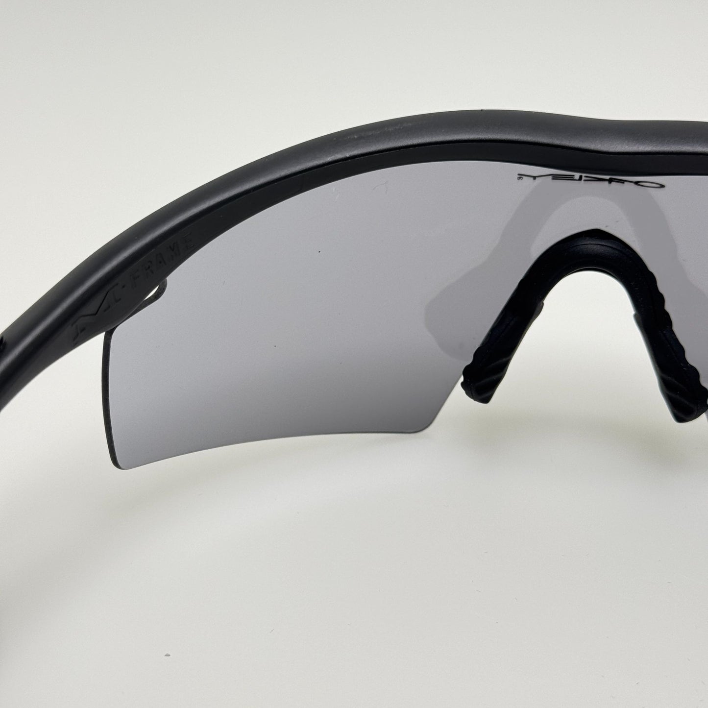 Oakley Sunglasses M Frame Black Vented Non Folding USA