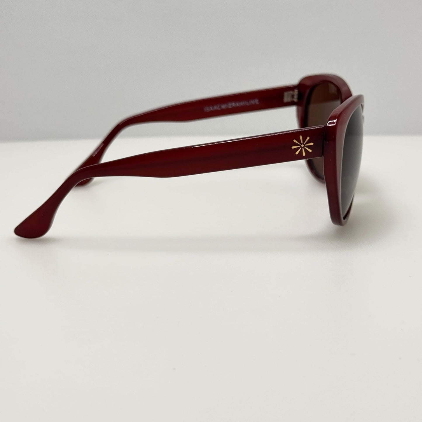 Isaac Mizrahi Sunglasses Live Crystal Brick A233603 388 58-16-135