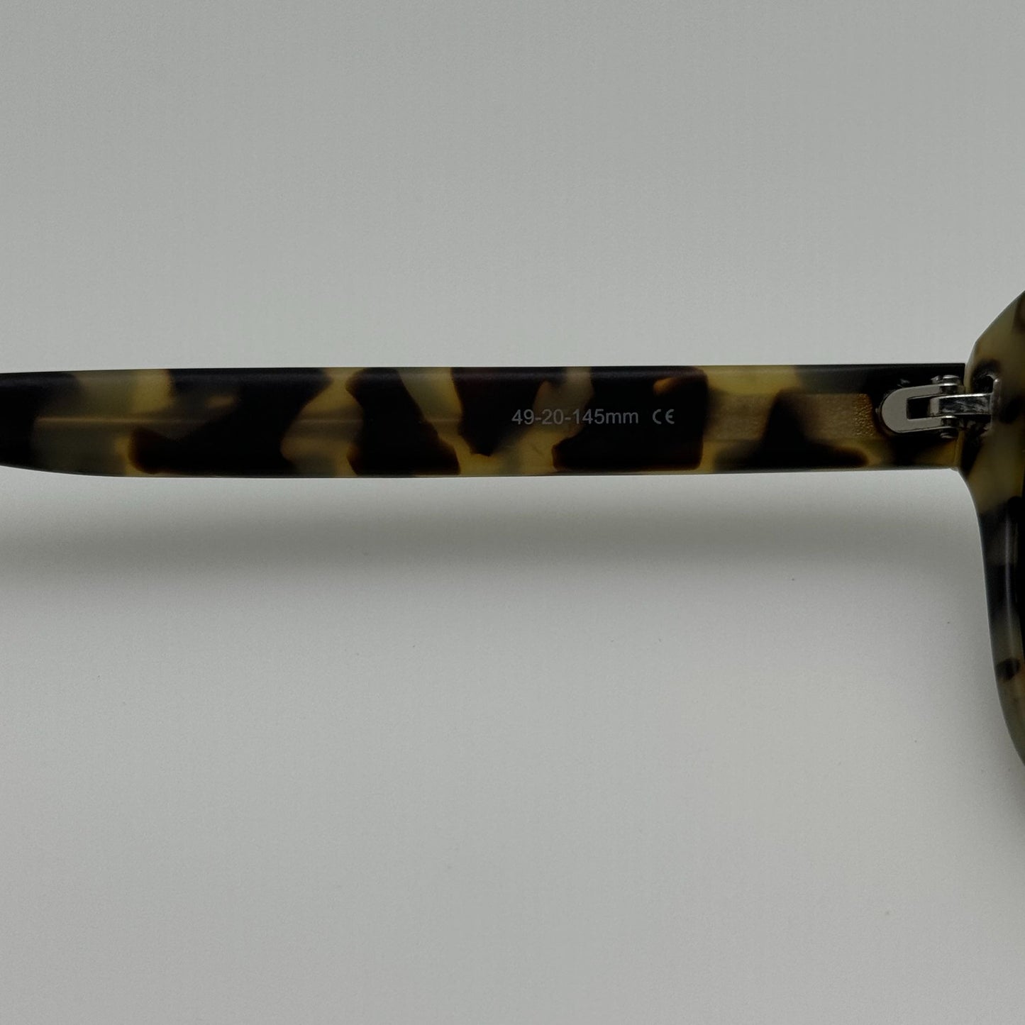Bobby Jones Sunglasses Raymond Olive Tort 49-20-145