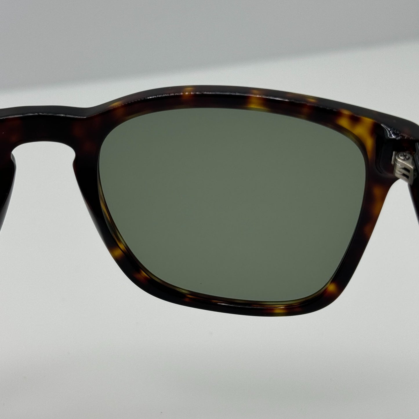 Giorgio Armani Sunglasses AR 8120 5026/2 54-20-145