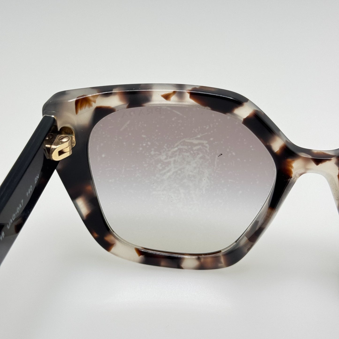 Prada Sunglasses SPR 24X UAO-OA7 52-18-140