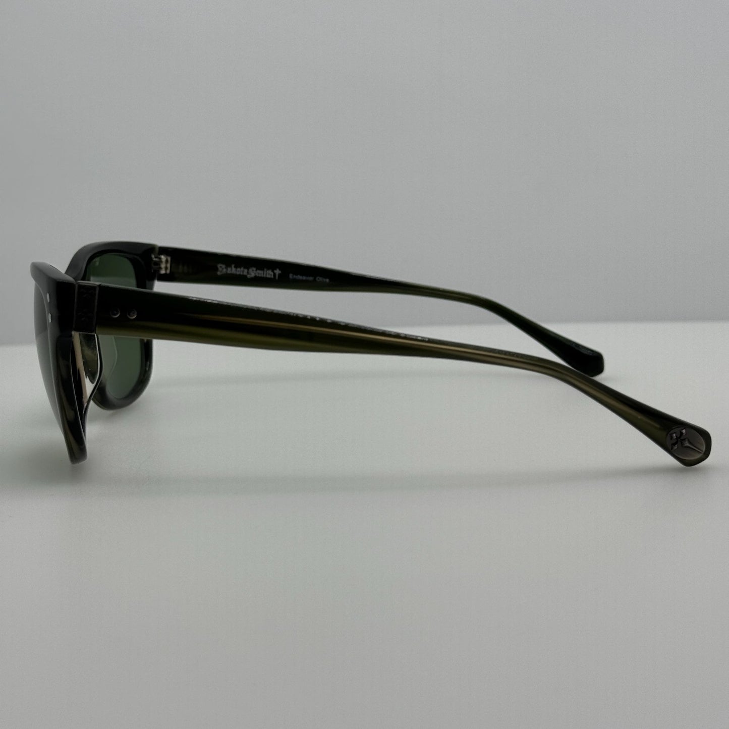 Dakota Smith Sunglasses Endeavor Olive 54-19-145