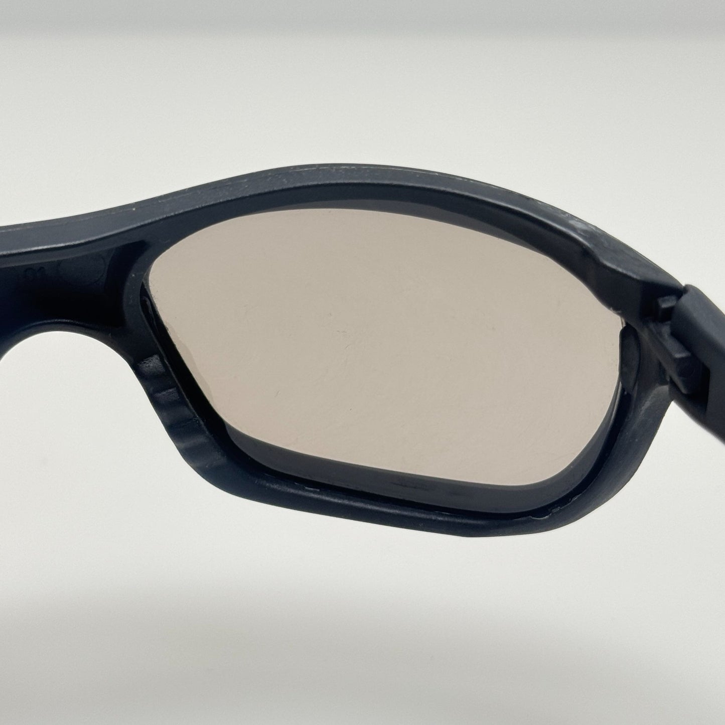 MIB Men In Black Sunglasses Burger King Kids Youth 2002
