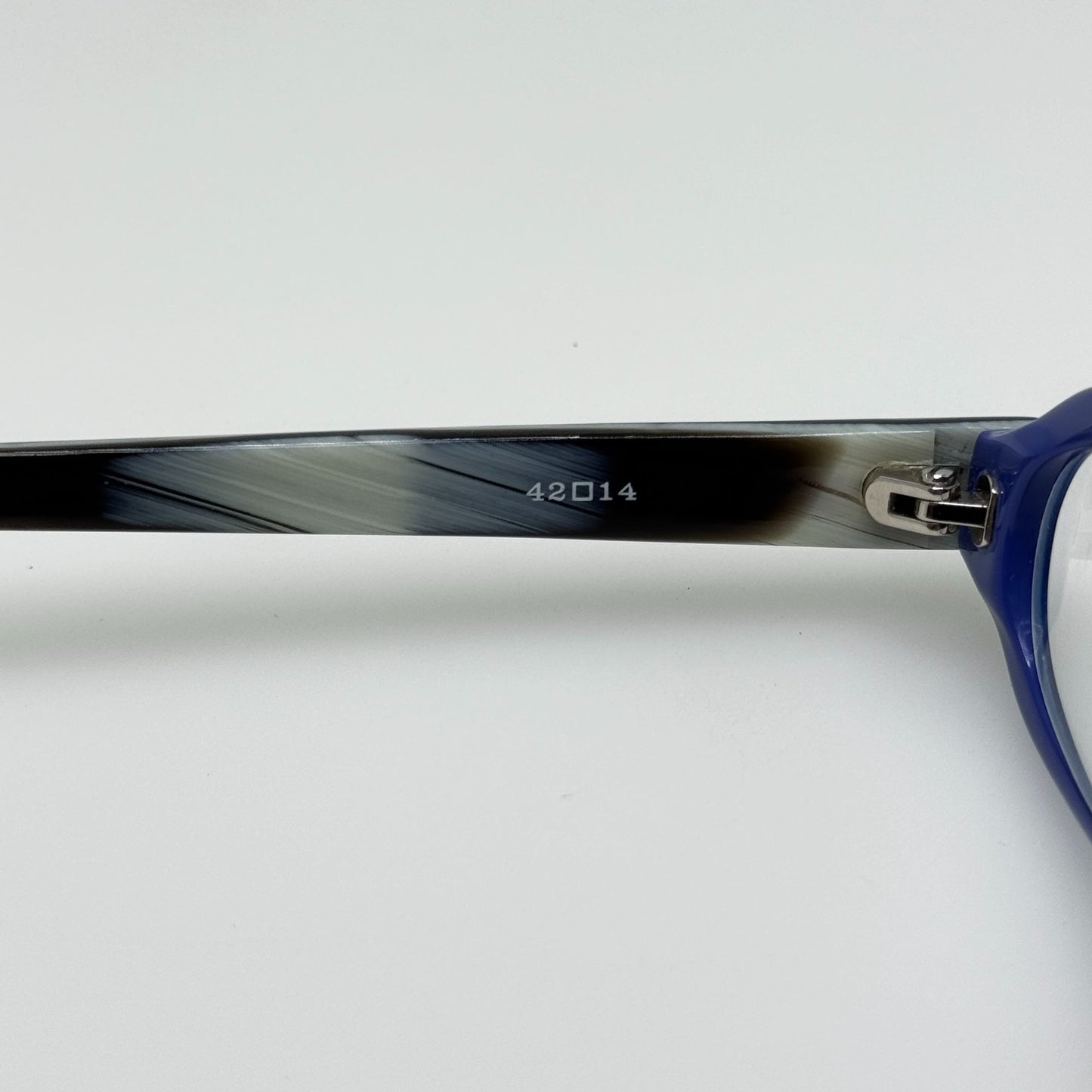 Eyebobs 2257 18 The Skirt Eyeglasses Eye Glasses Readers 42-14 +2.00