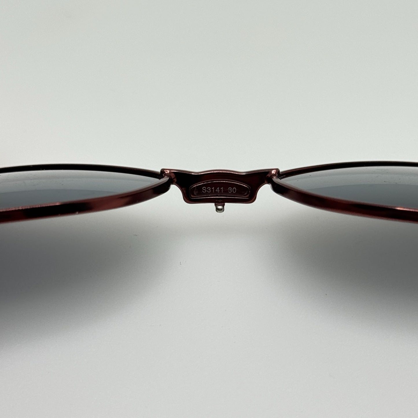 Takumi S3141 30 Polarized Clips Sunglasses Clip