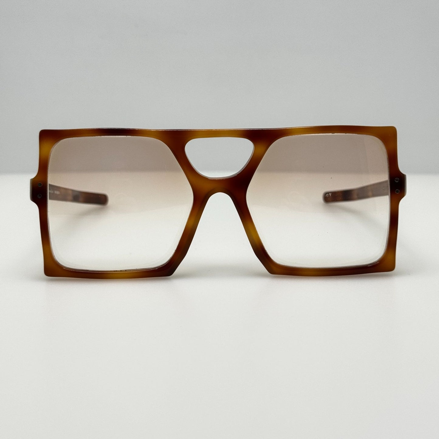 Anglo American Optical Mod 1O1 D8 Eyeglasses Eye Glasses Frames England 56-20