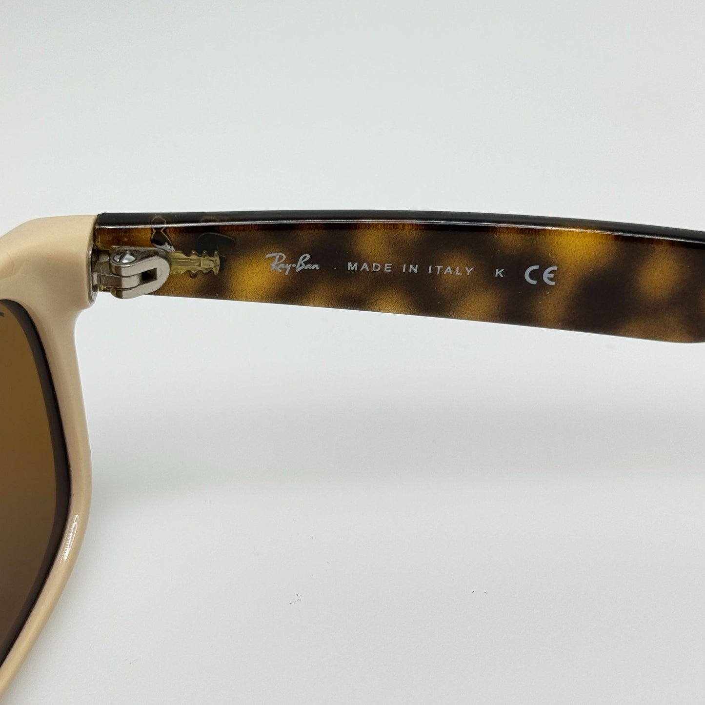 Ray Ban Sunglasses RB 2132 “New Wayfarer” 721 Italy 52-18