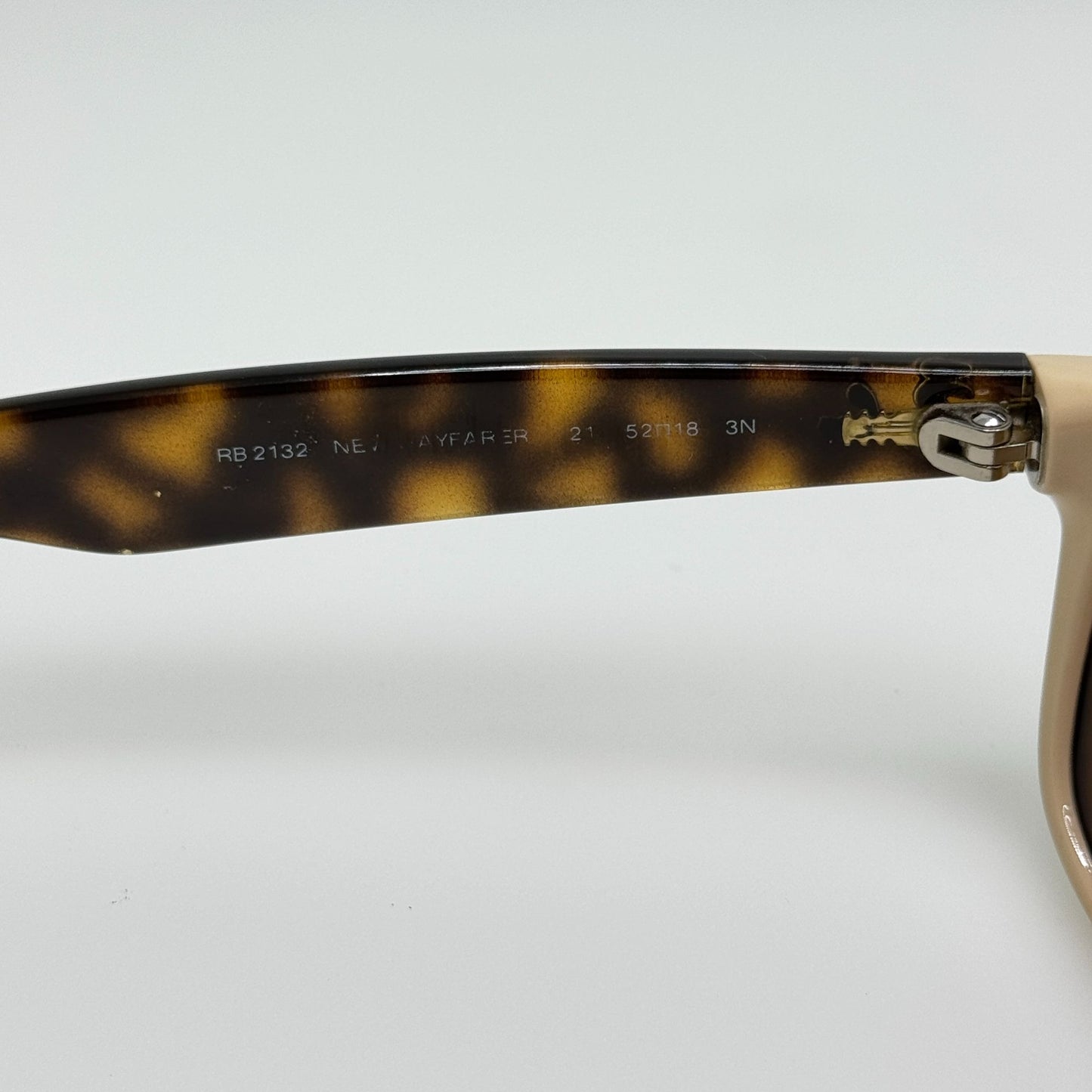Ray Ban Sunglasses RB 2132 “New Wayfarer” 721 Italy 52-18
