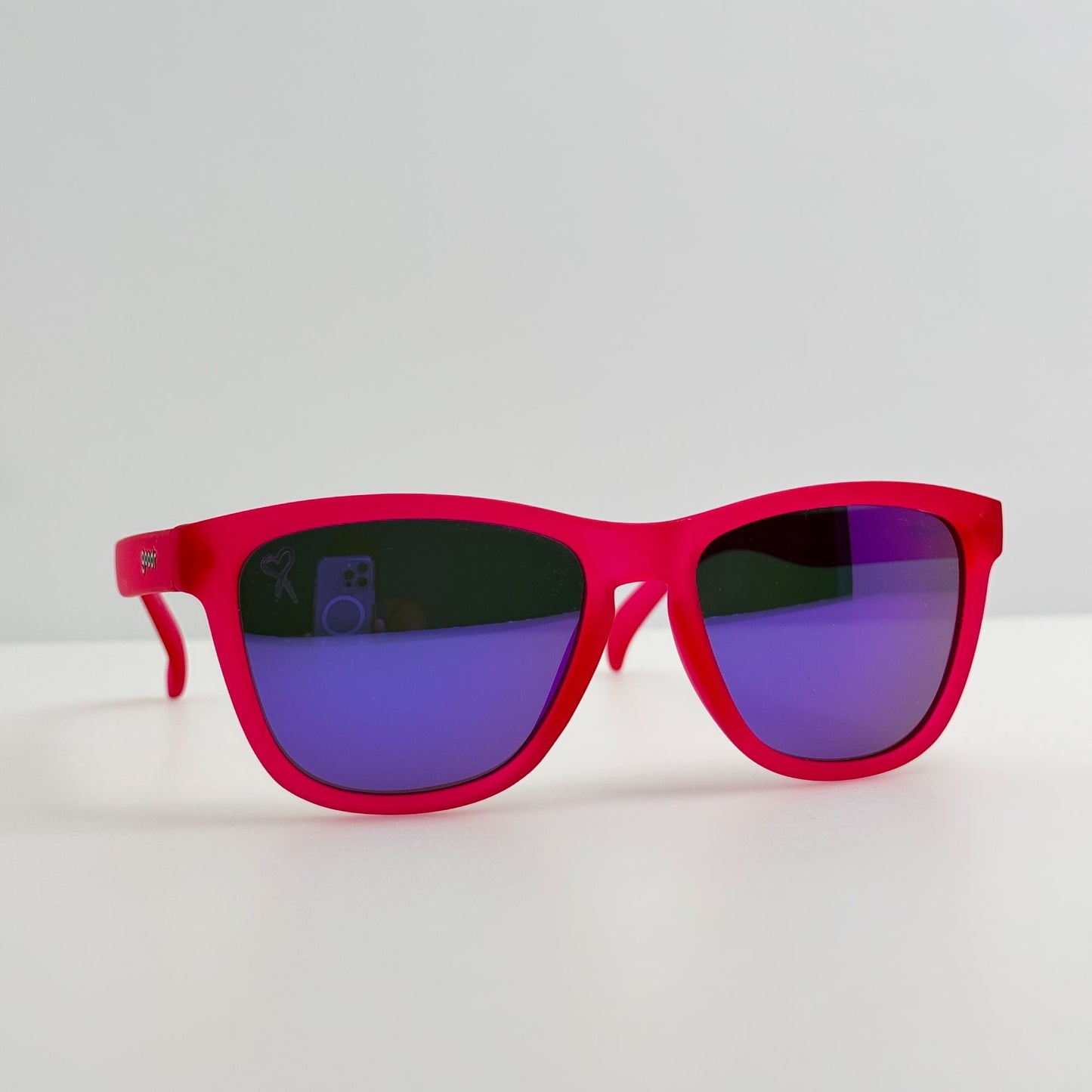 Goodr Sunglasses GGRX Compete For A Cure W/ Bag And Box
