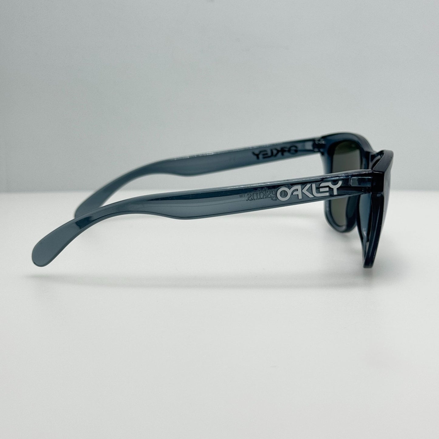 Oakley Sunglasses Frogskins Crystal Black Emerald Iridium 03-291 Polarized