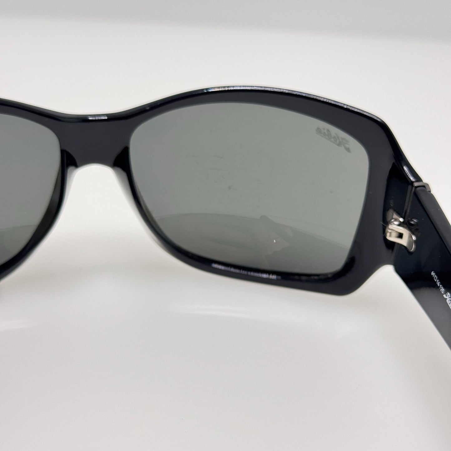 Hobie Sunglasses Ava Black Motion Collection 61-14-125