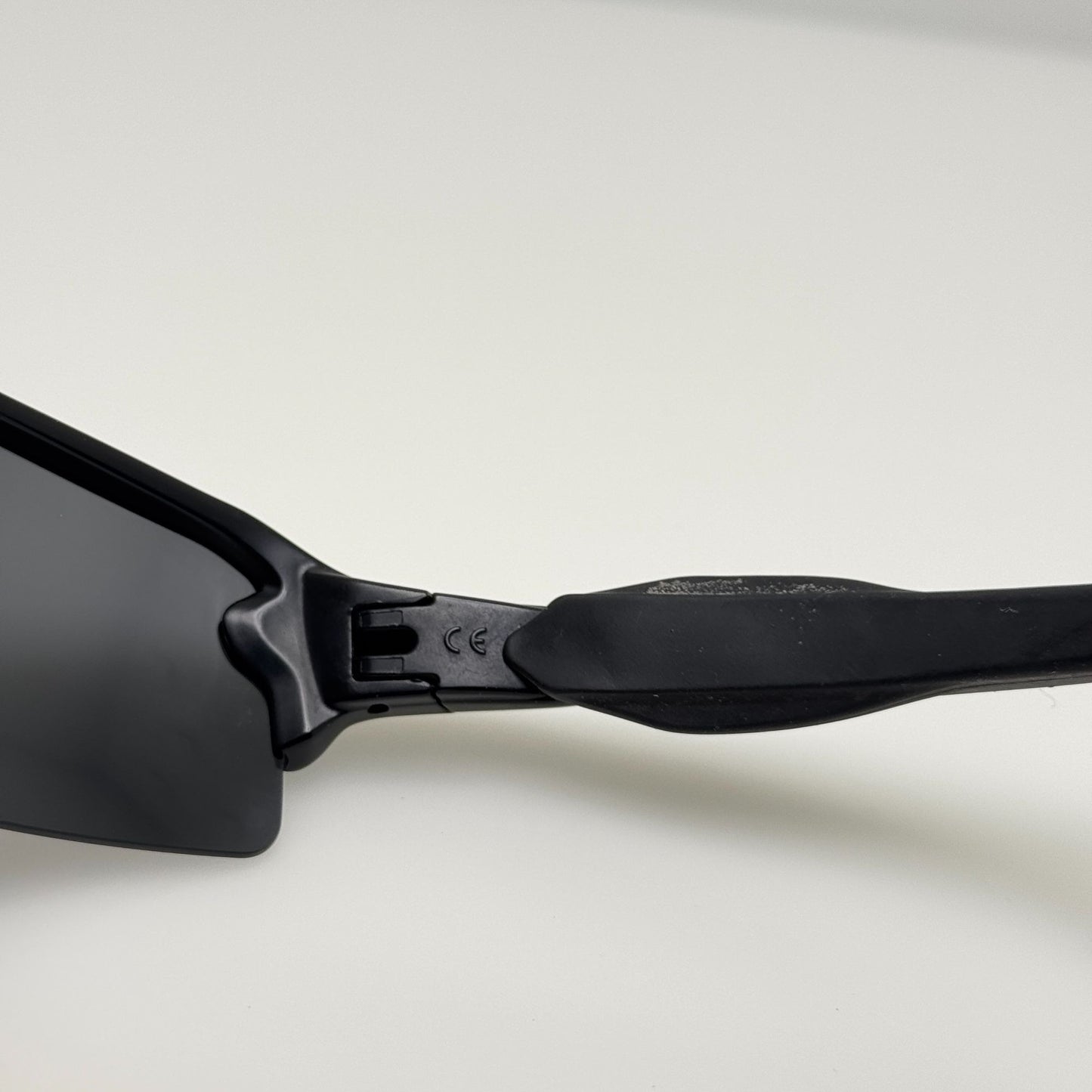 Oakley Sunglasses OO9188-9059 Flak 2.0 Black Polarized 59-12-133