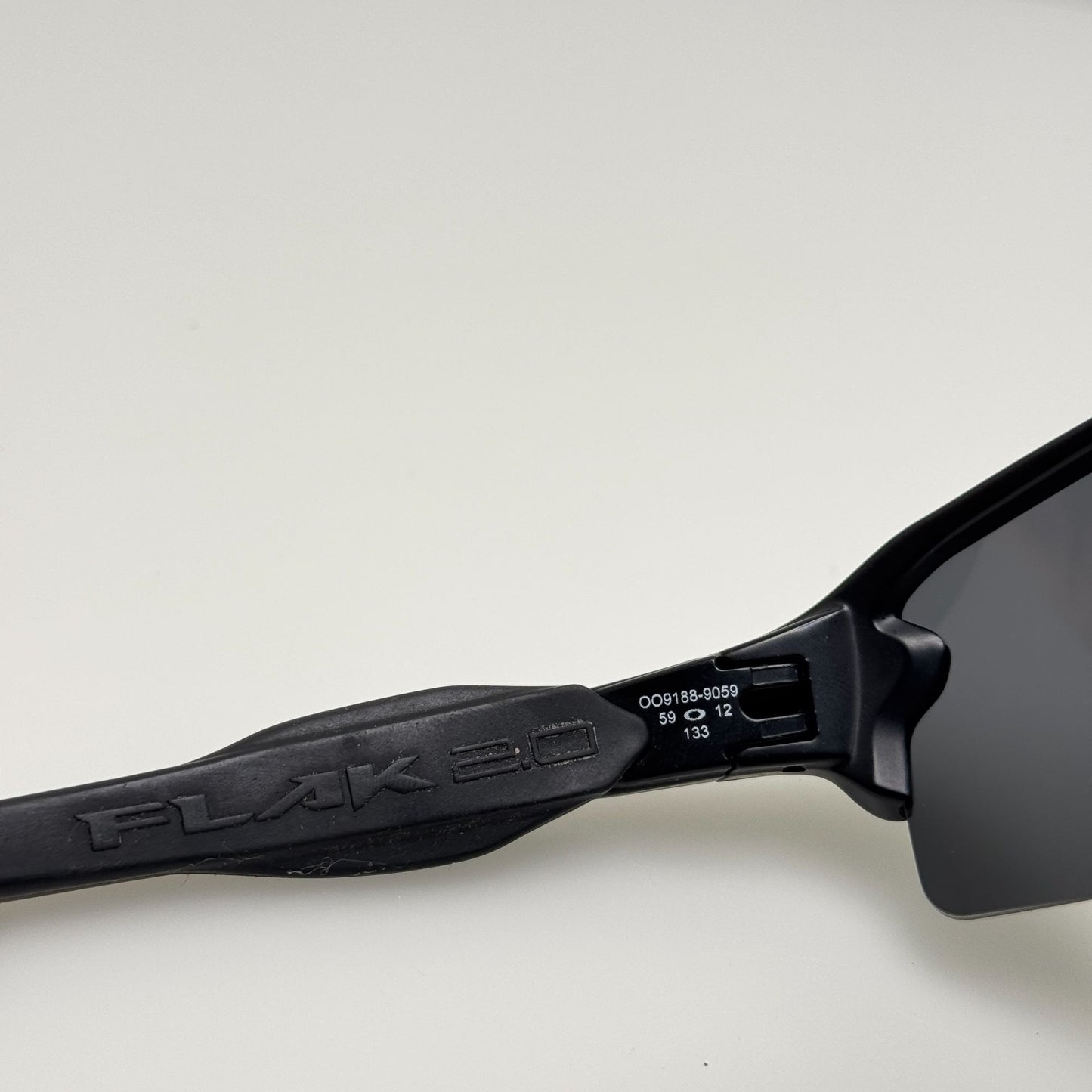 Oakley Sunglasses OO9188-9059 Flak 2.0 Black Polarized 59-12-133