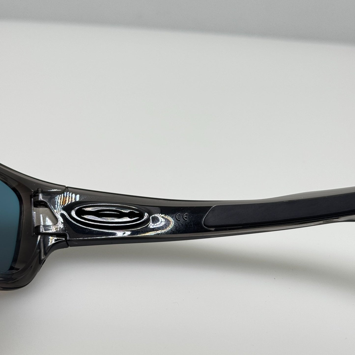 Oakley Sunglasses OJ9003-0457 Turbine Kids Youth 58-15-128