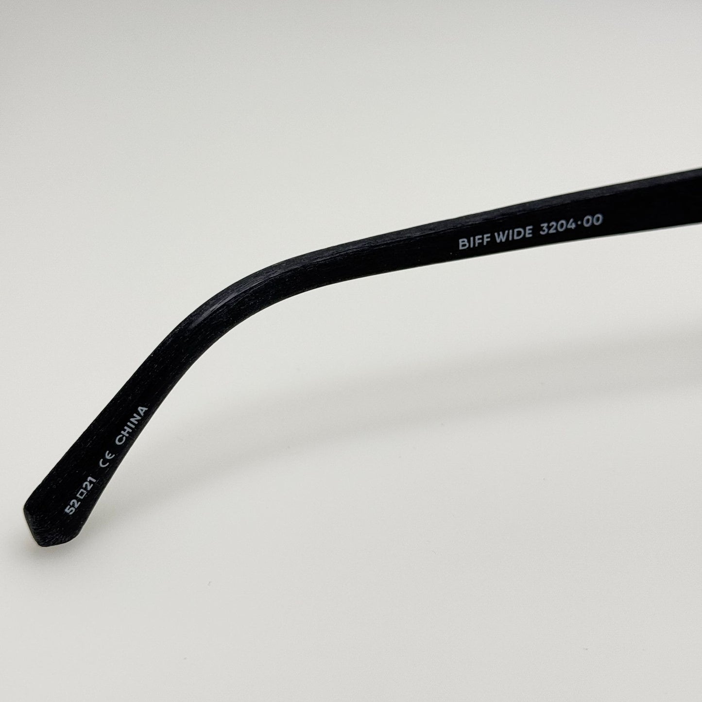 Eyebobs Eyeglasses Eye Glasses 3204 00 Biff Wide Black 52-21