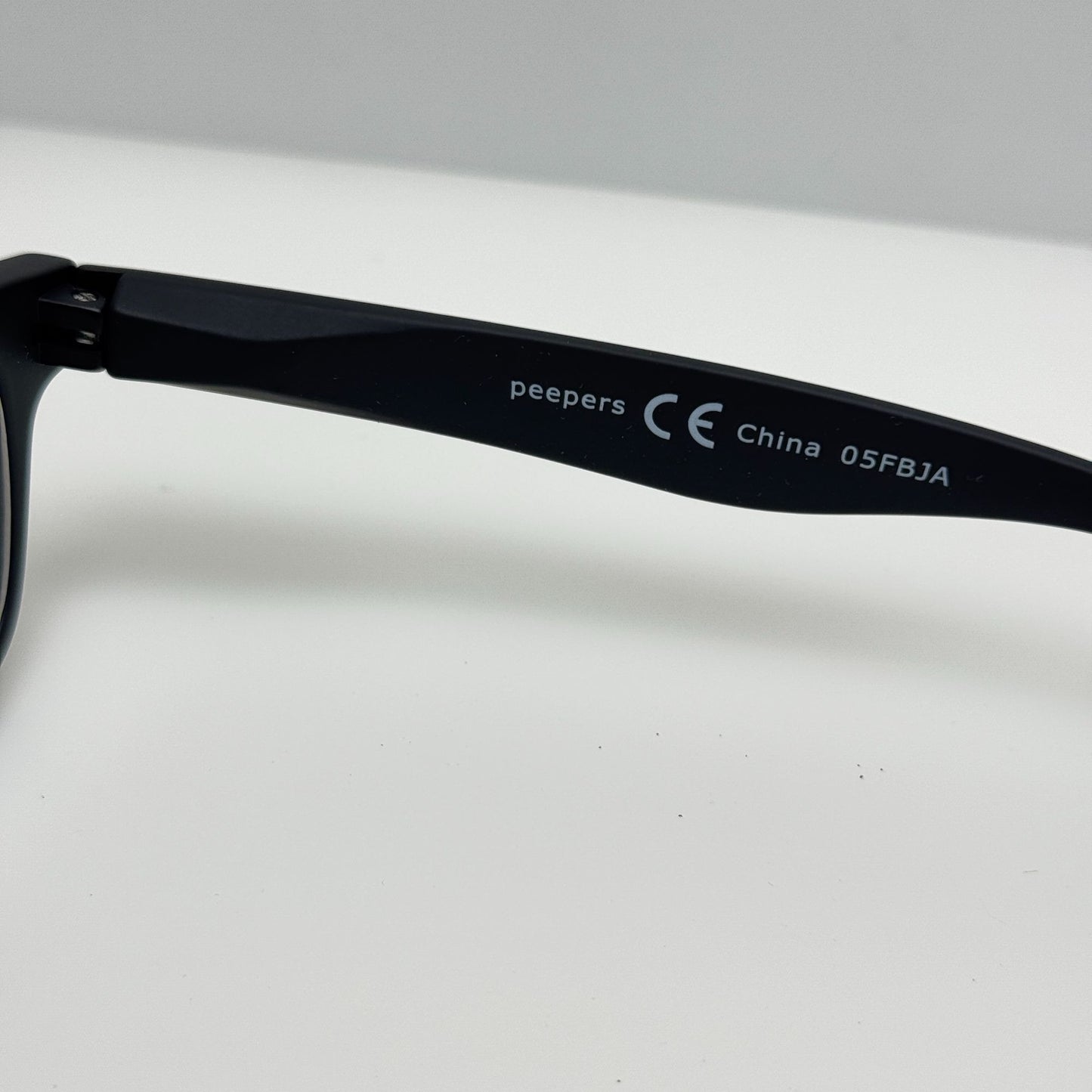 Peepers 856 Rainbow Bright Readers Eyeglasses Eye Glasses Frames +1.00
