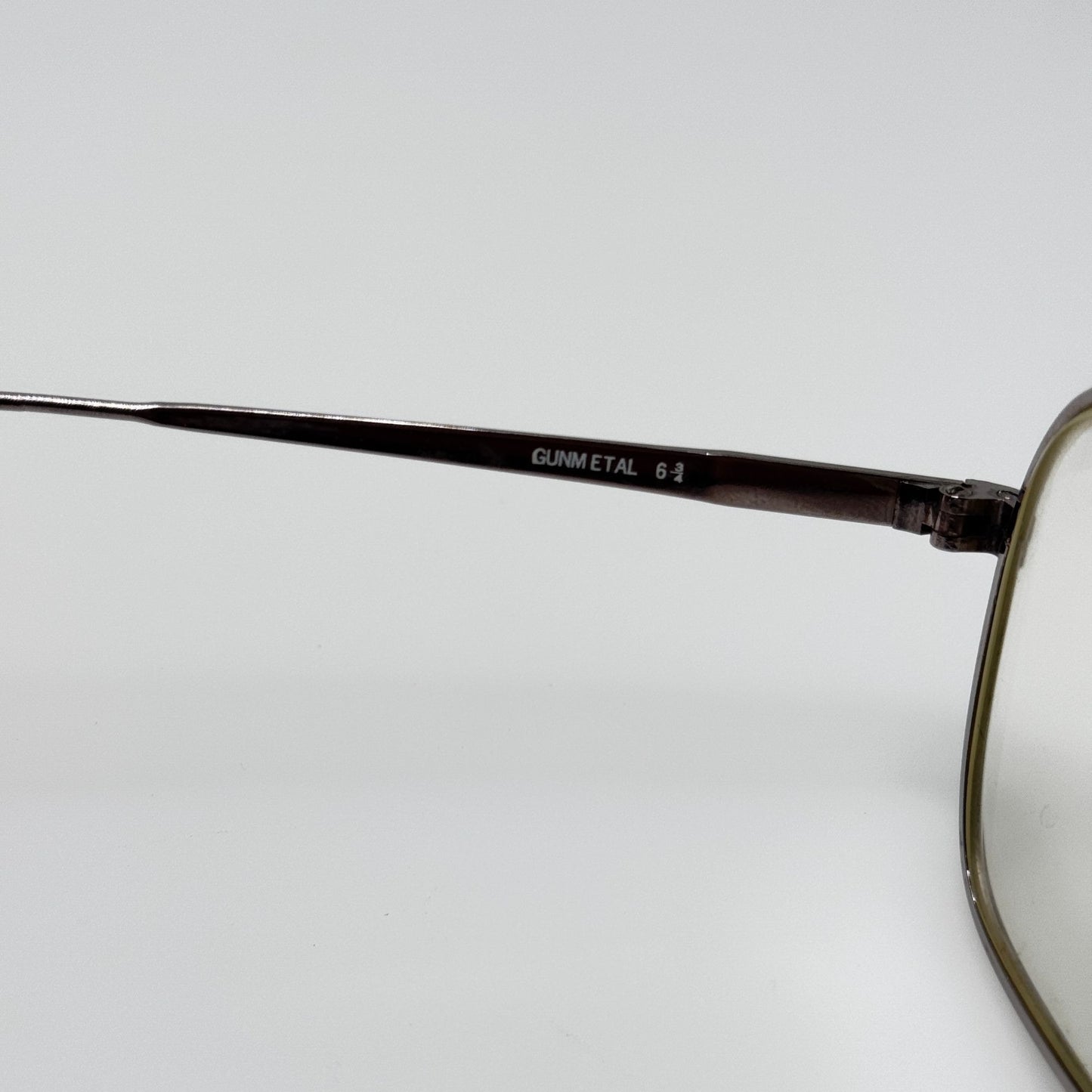 Suntiger Eyeglasses Eye Glasses Frames HE-C /C Gunmetal 6 3/4 56-20
