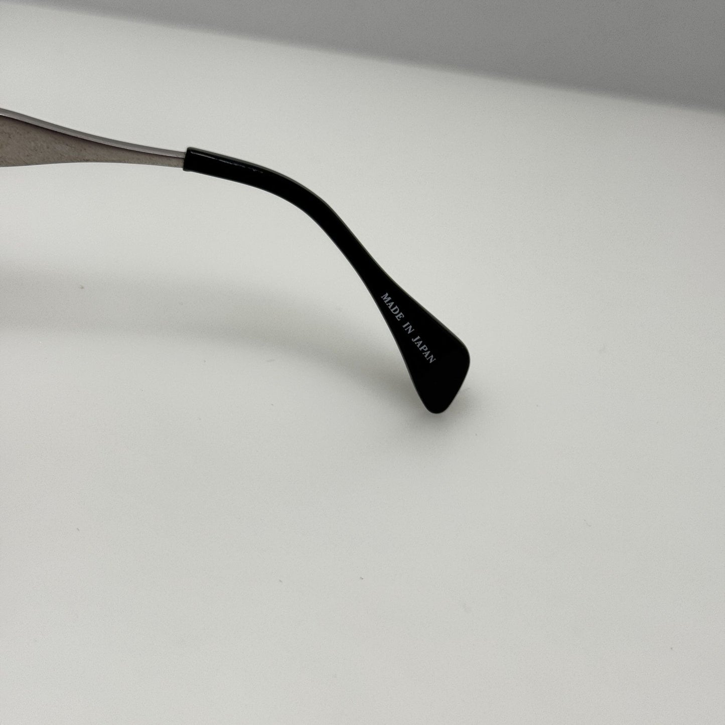 Linda Farrow Sunglasses Luxe LFL/9/3 Japan 54-18-145