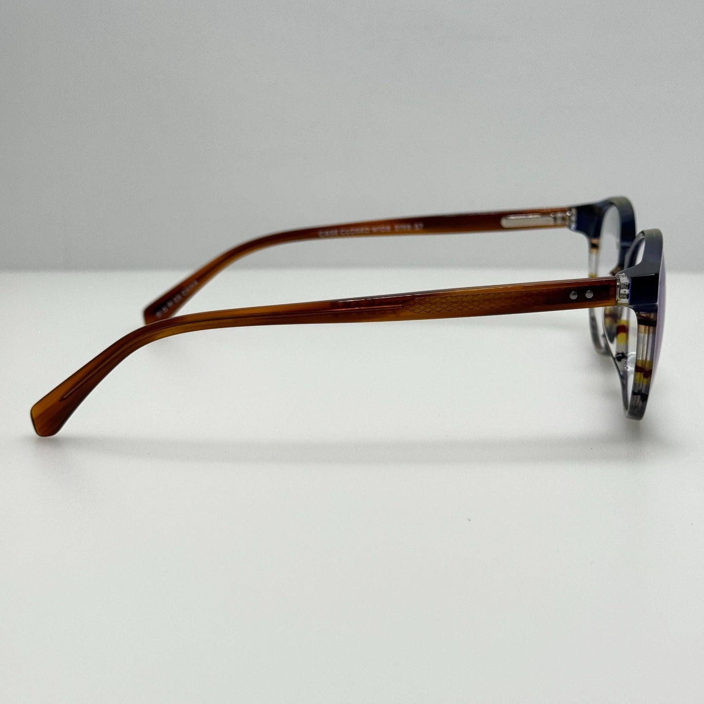 Eyebobs Eyeglasses Eye Glasses Readers 3198 57 Case Closed Wide 51-19