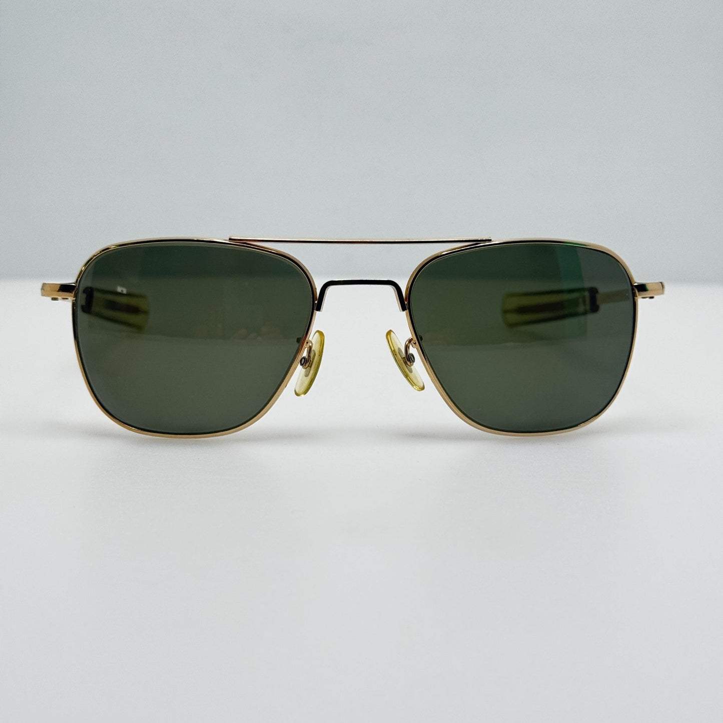 American Optical Sunglasses Pilot Gold  5 1/2 AO USA MIL-S-25948 W/ Case