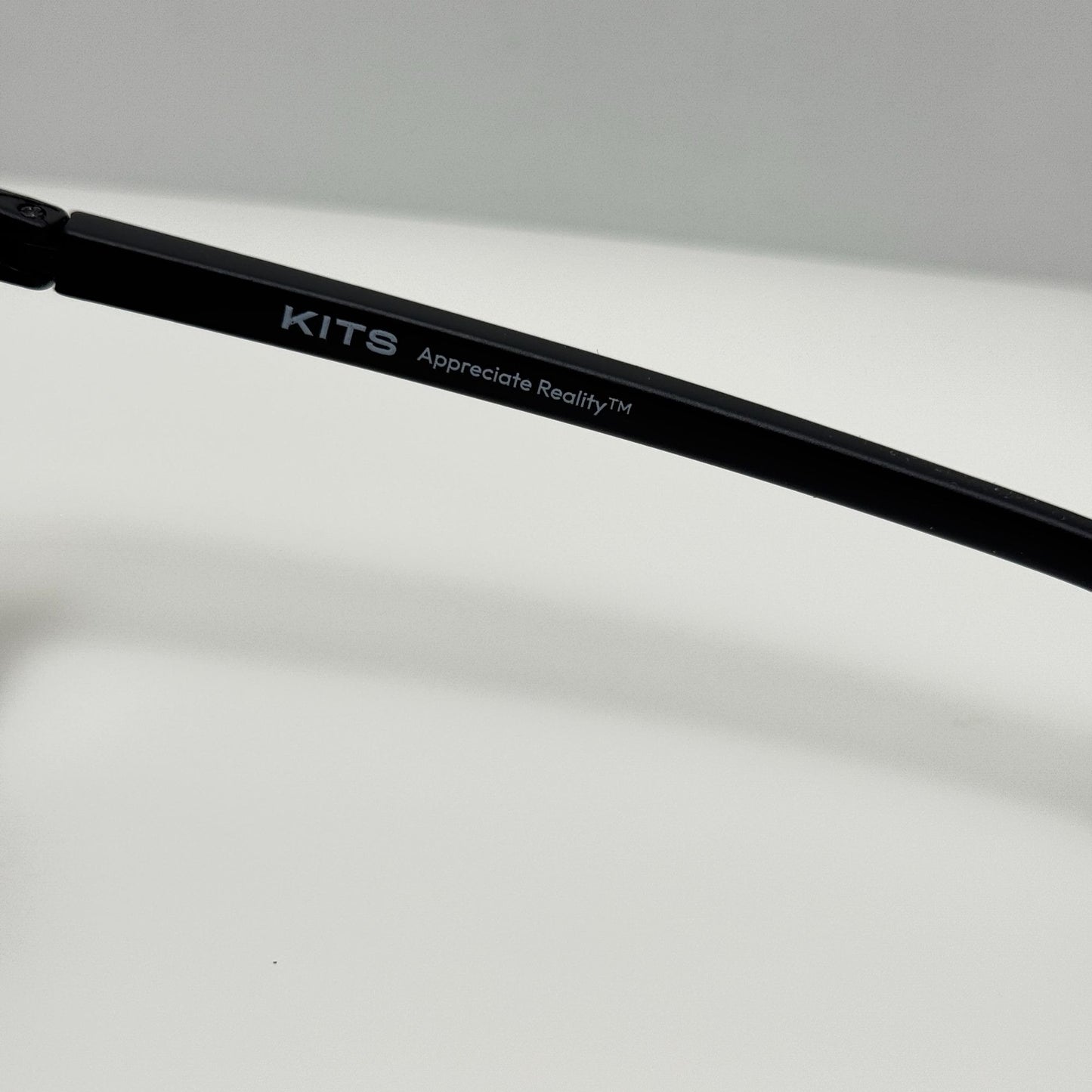 Kits Sunglasses Chase KB02 138-145 Black