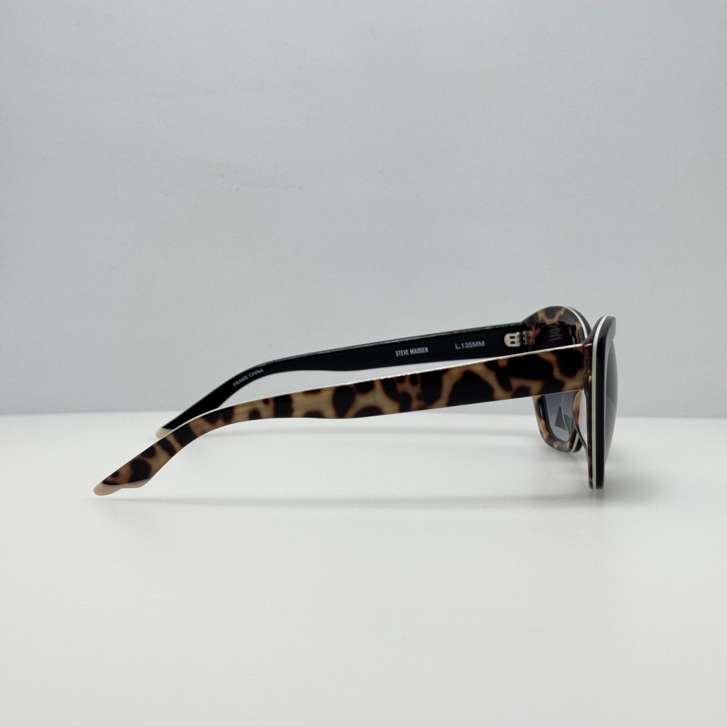 Steve Madden Sunglasses Classify Black Laminate 55-19-135