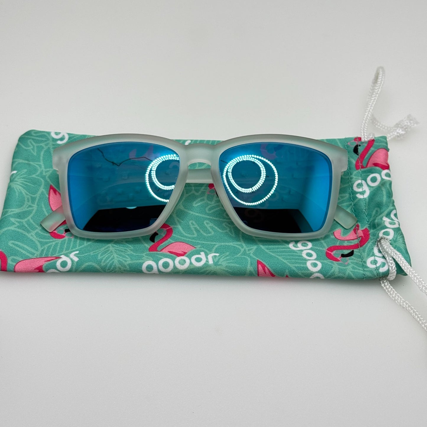 Goodr Sunglasses Middle Seat Advantage W/ Bag