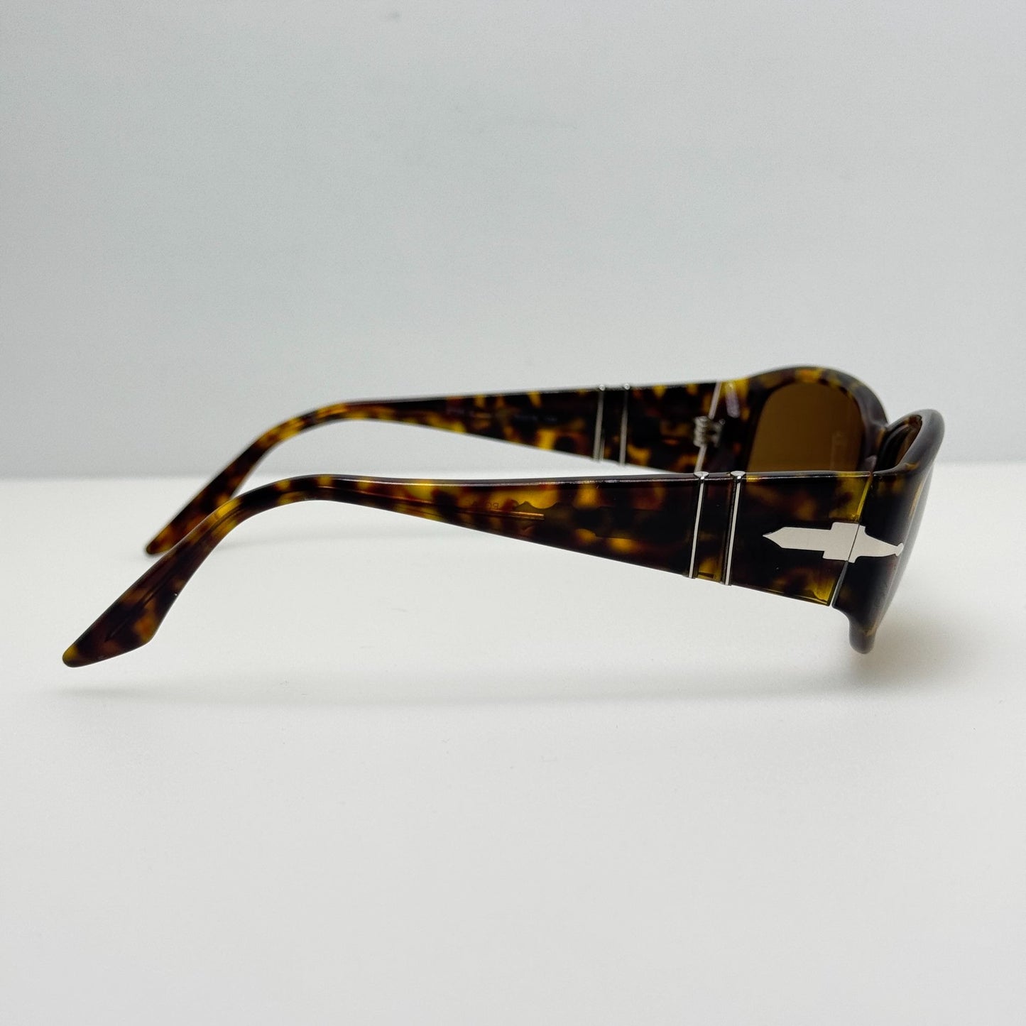Persol Sunglasses 2756-S 24/57 Polarized Italy 55-16-135