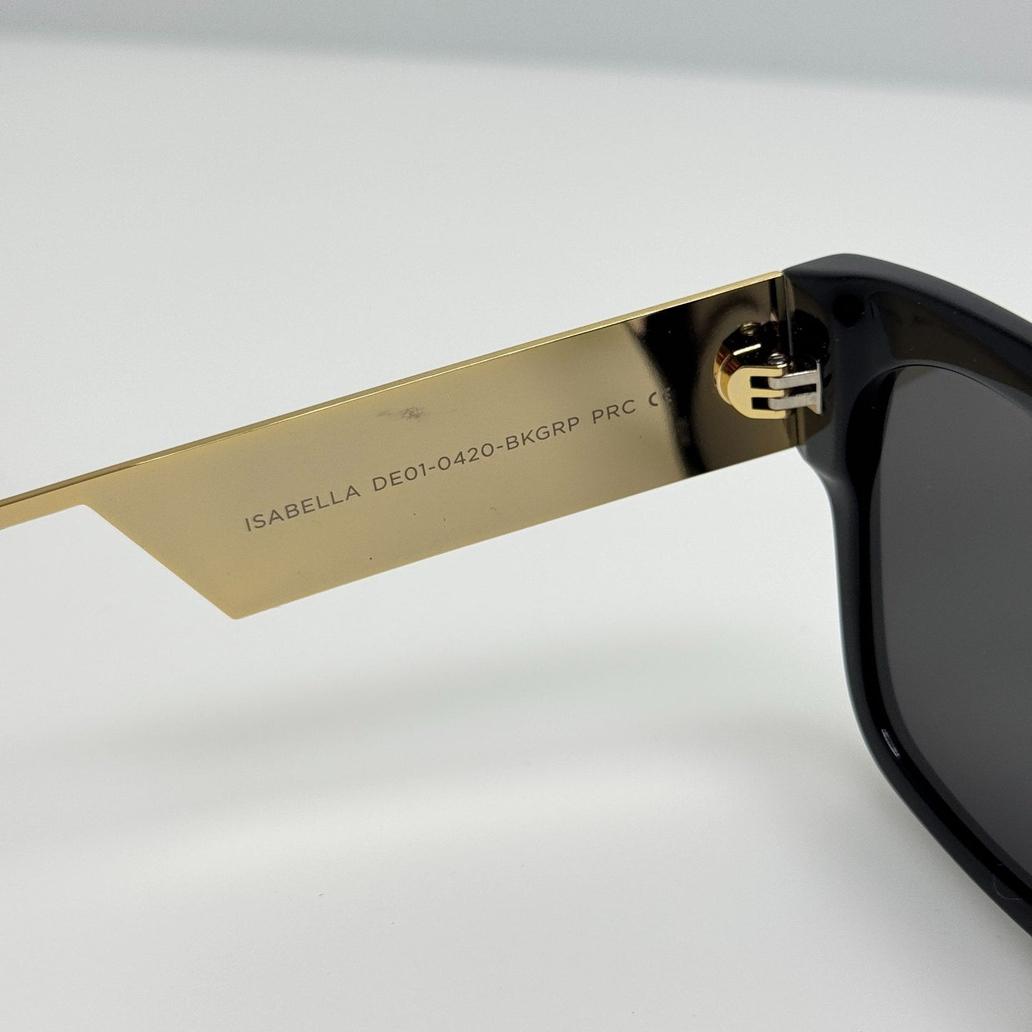 Diff Sunglasses Isabella DE01-0420-BKGRP Polarized Black