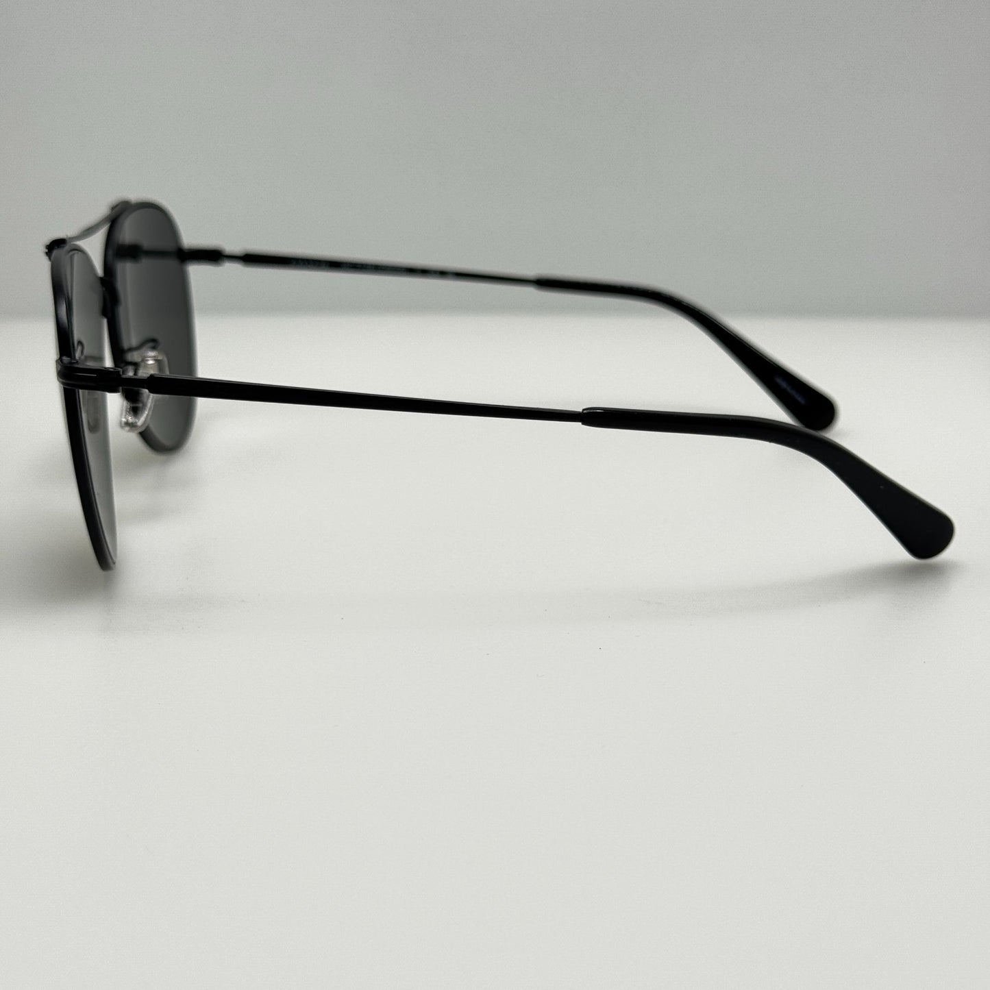 Coach Sunglasses HC 7136 C8005 90034T Black 60-14-145