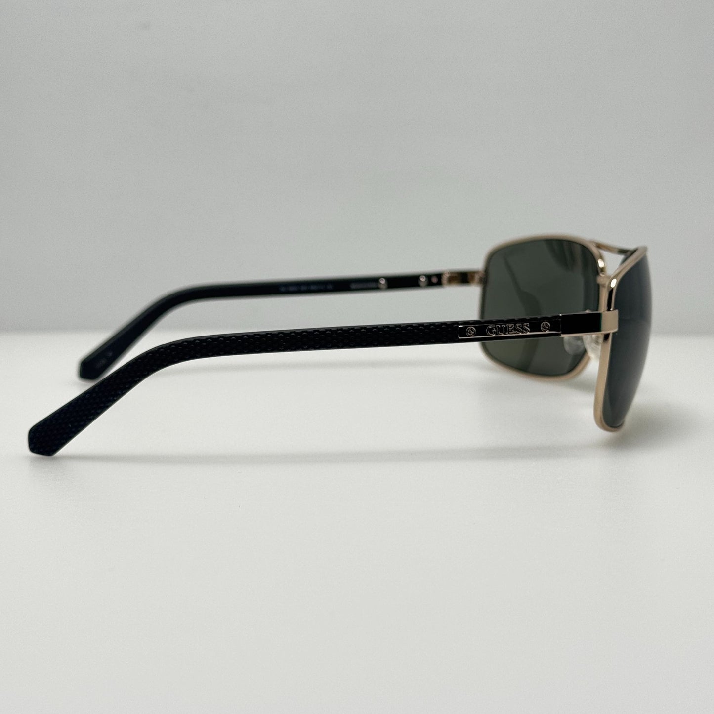 Guess Sunglasses GU 6835 32N 66-16-130