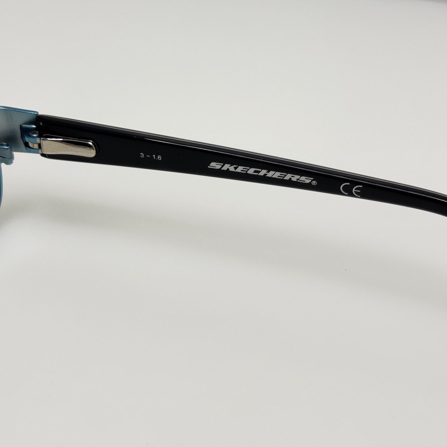 Skechers Eyeglasses Eye Glasses Frames SE 1556 Y64 Youth Kids 48-16-130