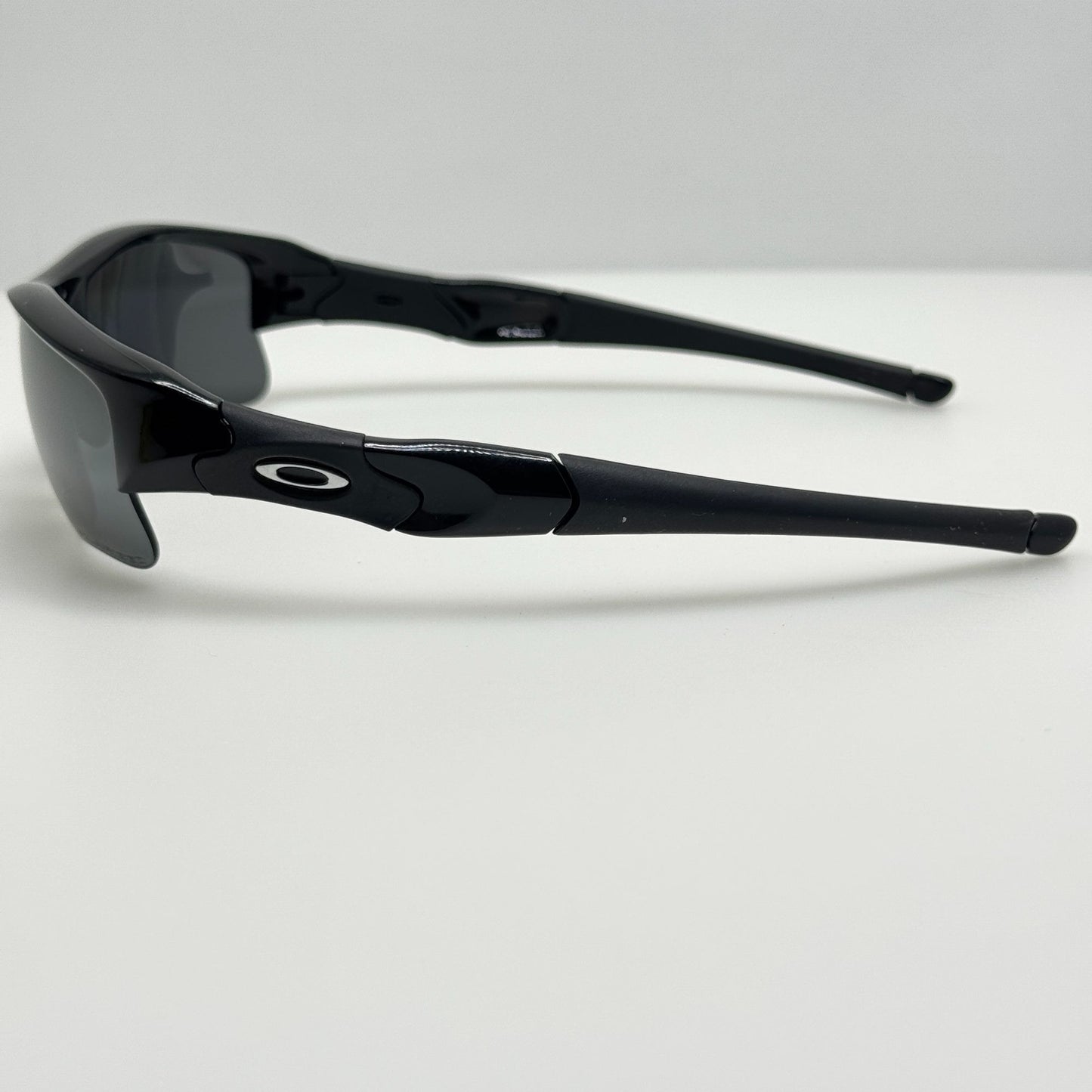 Oakley Sunglasses 12-903 Flak Black Polarized 63-14-133