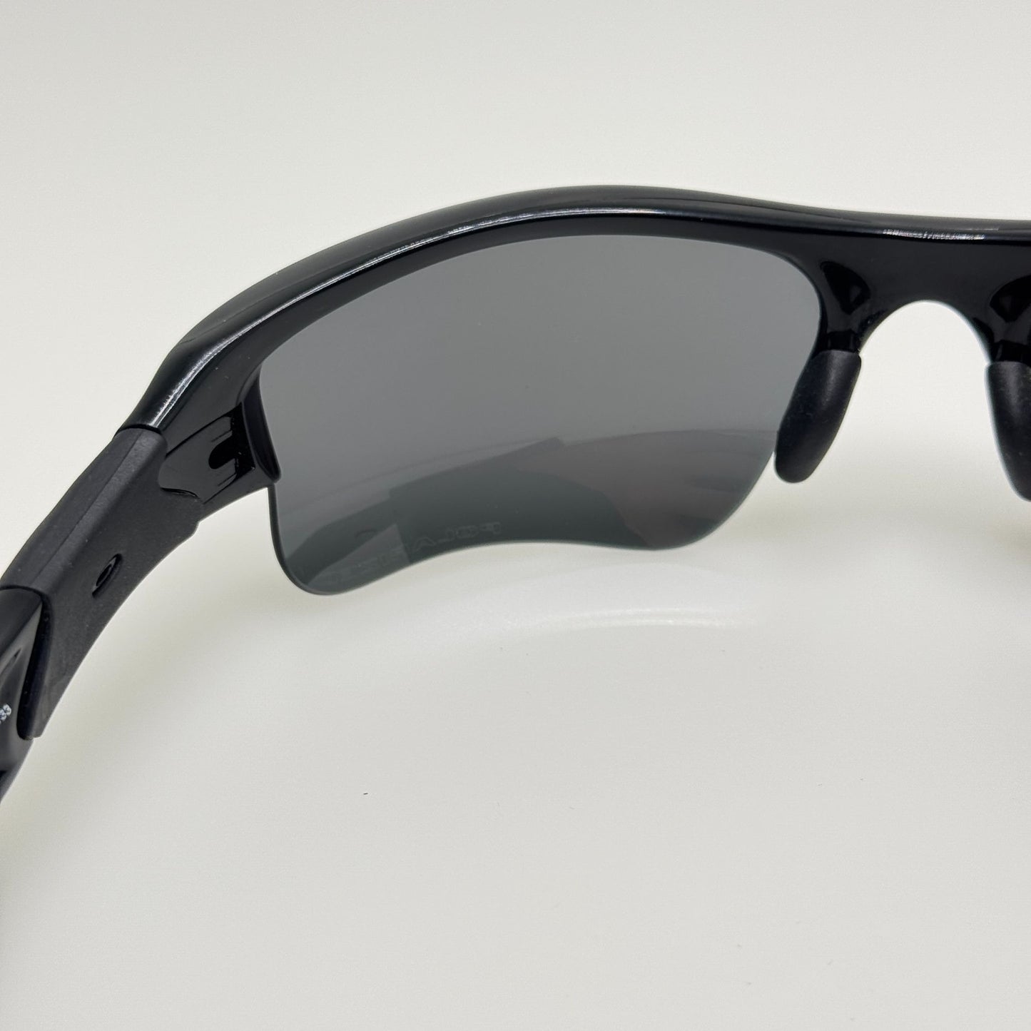Oakley Sunglasses 12-903 Flak Black Polarized 63-14-133