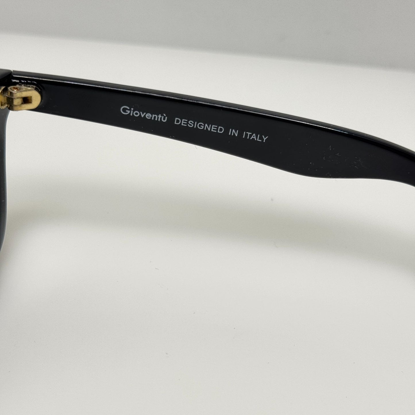 Gioventu Sunglasses DE545 Black Polarized 50-23-142