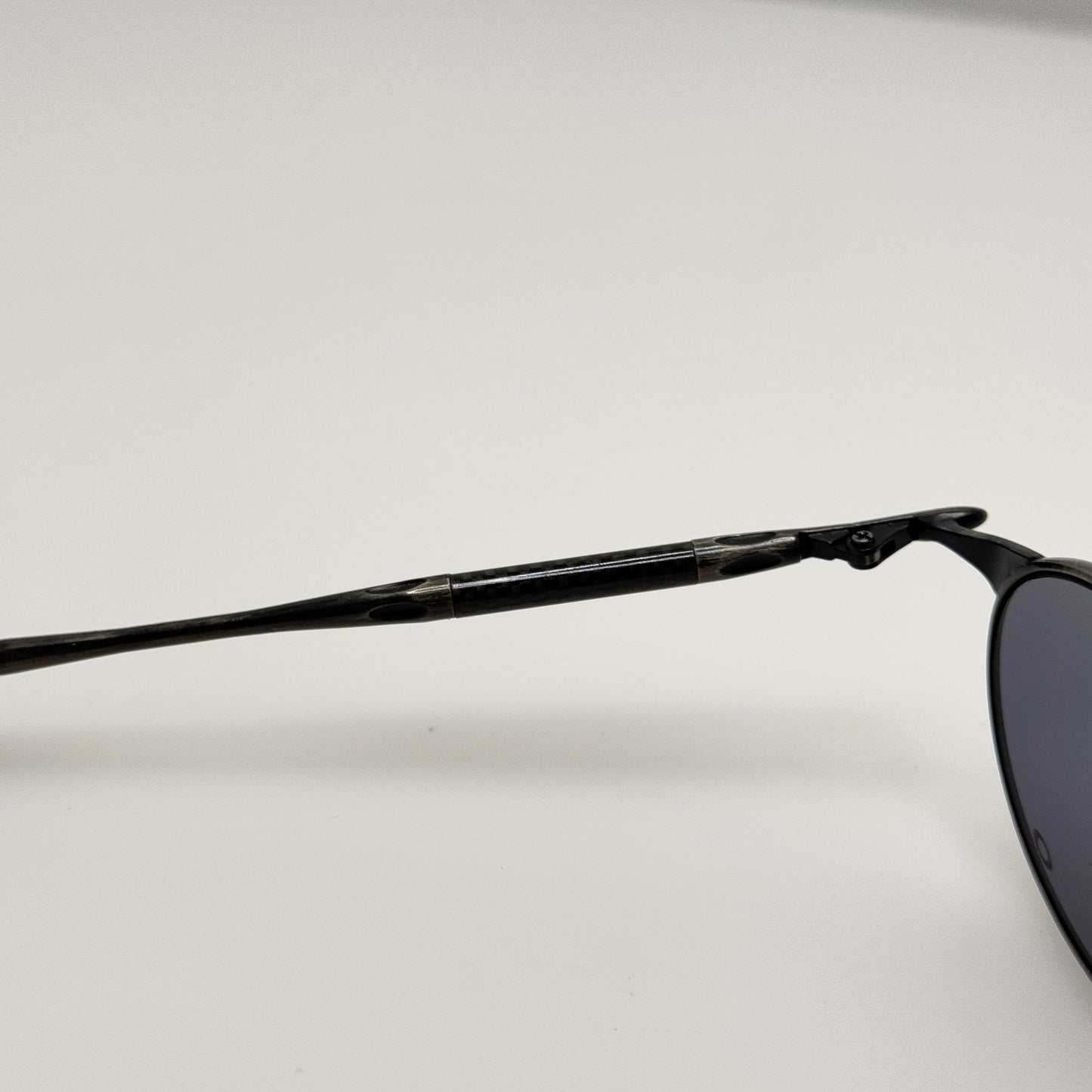 Oakley Sunglasses OO Jordan Carbon Fiber 49-20