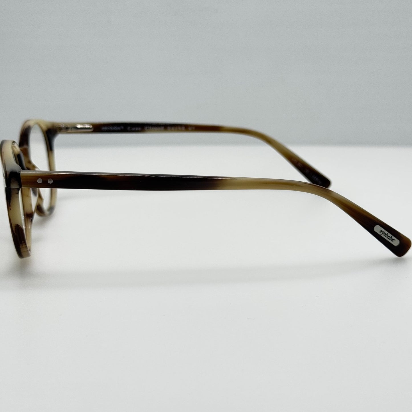 Eyebobs Eyeglasses Eye Glasses Readers 2419A 87 Case Closed 49-18 +1.50