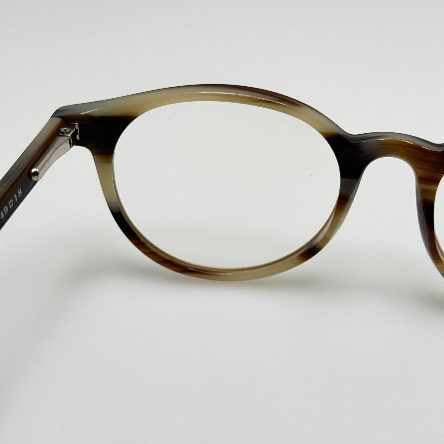 Eyebobs Eyeglasses Eye Glasses Readers 2419A 87 Case Closed 49-18 +1.50