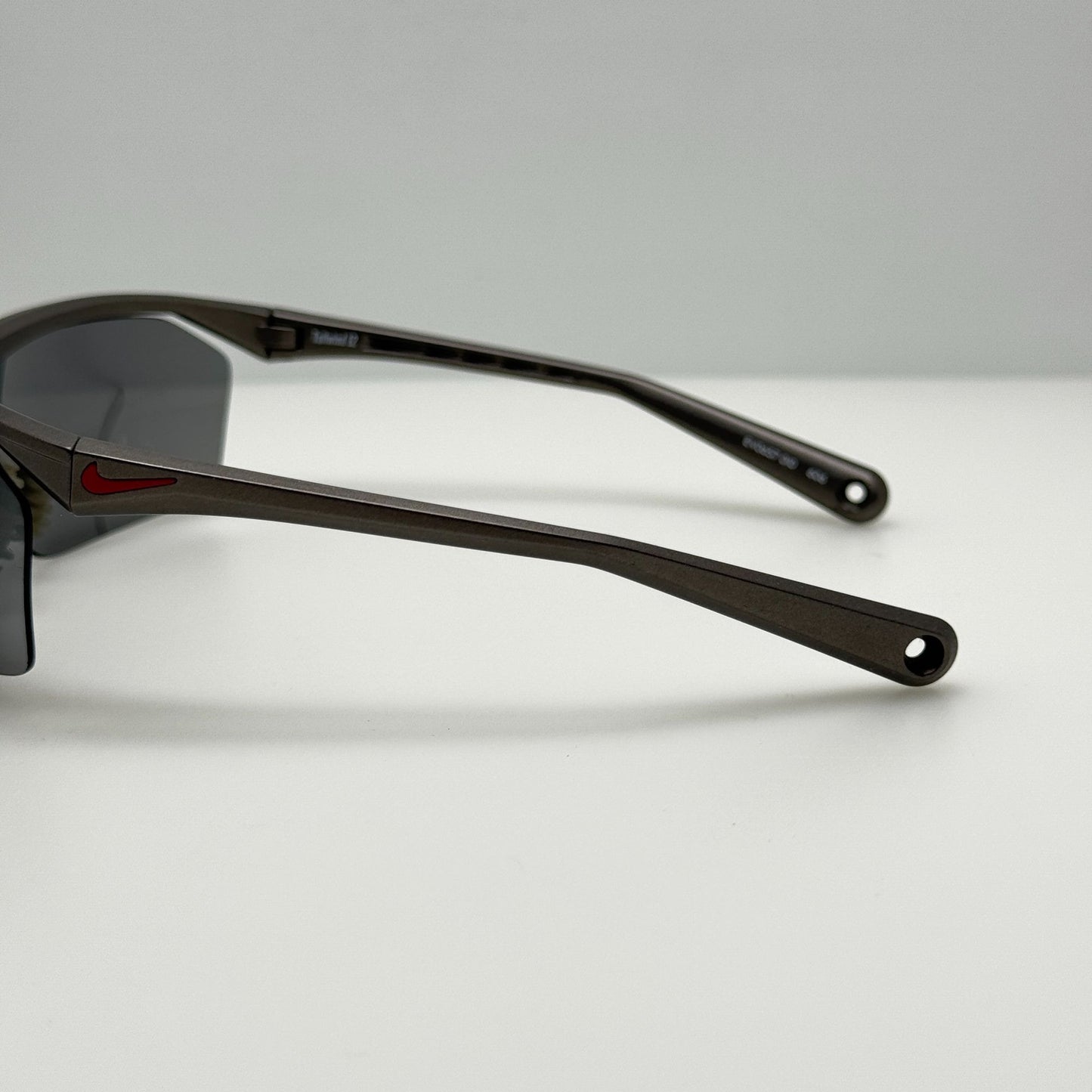 Nike Sunglasses EV0657 010 606 Tailwind 12